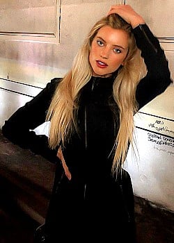 Mia Healey